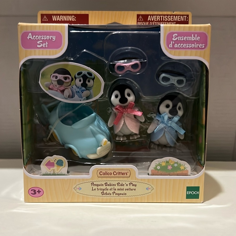 New Calico Critters Penguin Set